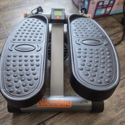 Niceday Steppers for Exercise with Resistance Bands. 300LBS Loading Capacity, With LCD MONITOR