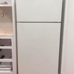 Refrigerator Works Great 