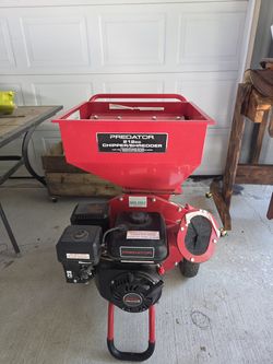 PREDATOR 6.5 HP (212cc) Chipper Shredder