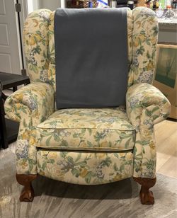 Lazy-boy Recliner