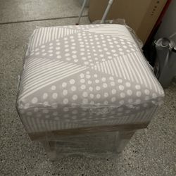 Cushioned Stool