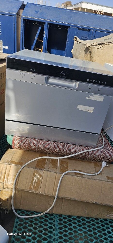 Dishwasher SPT SD-2224DS Countertop Delay Start & ENERGY STAR SilverNEW