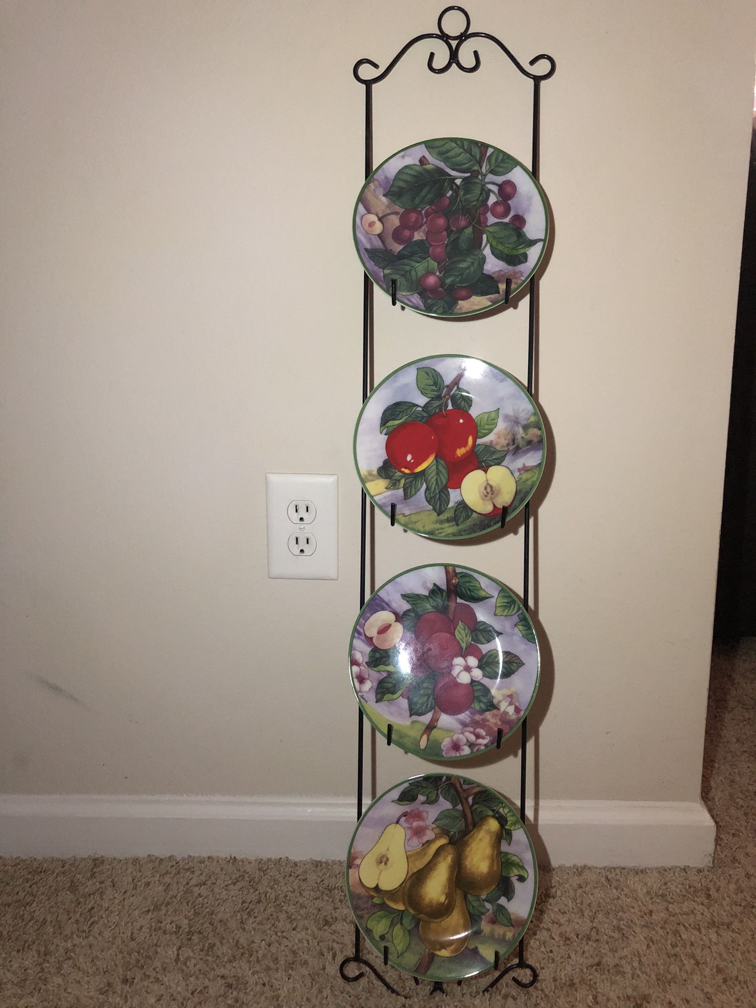 Fruit Plates with Rack