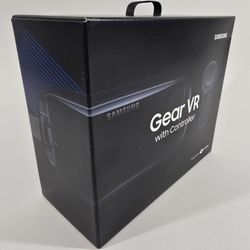 Samsung Gear VR All-in-One VR Headset SM-R324 Powered By Oculus Sealed