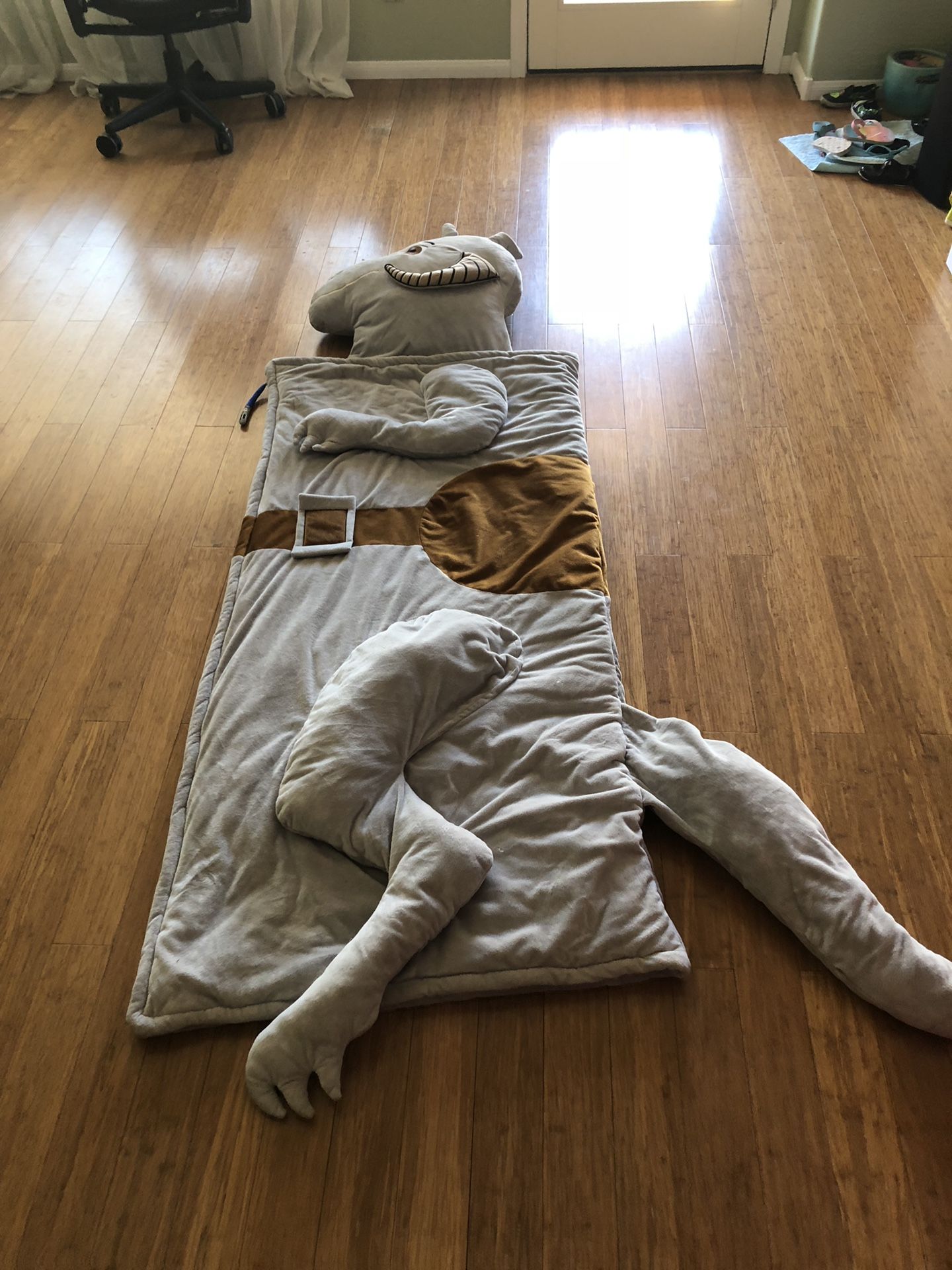 Starwars collectable Tauntaun Sleeping Bag - No longer made!