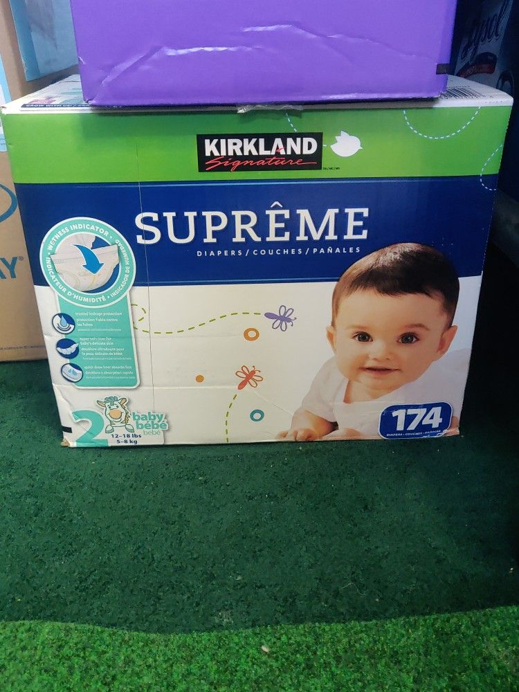 Kirkland Diapers Size 2 174 Diapers