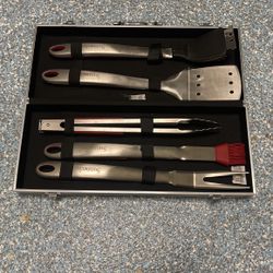 Brand New BBQ Tool Set With Case
