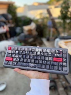 HiGround X AOT2 “Titan Meetup” WITHOUT TYPE WIRE