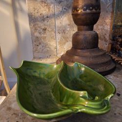 VINTAGE California Cal Style Pottery  Leaf Serving Bowls