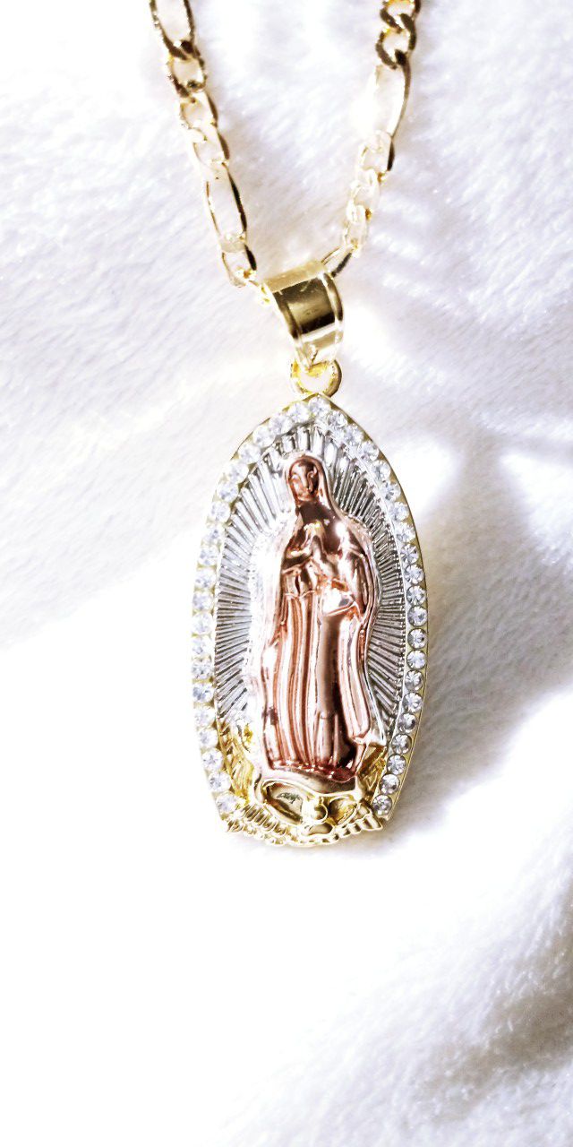 Gold plated/ Virgen en Chapa de Oro 3 tonos