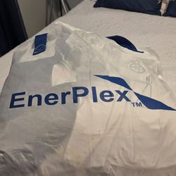 Queen self inflatable air mattress