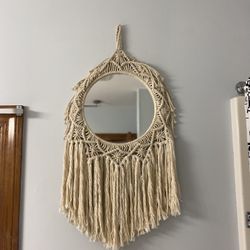 Mirror 