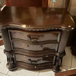 free furniture with bedroom set 