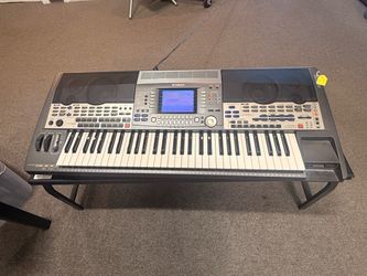 Yamaha PSR-9000 Keyboard-Works, has power cord