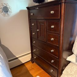 5 Piece Bedroom Set 
