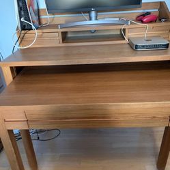 Wood Desk And Chair 