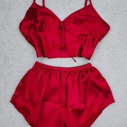 ✅️ Burgundy 2pc Sleepwear Set• Size S• Great Condition• $10firm
