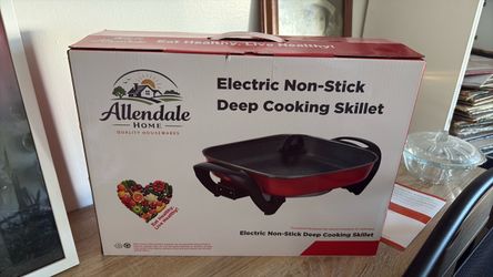Electric skillet