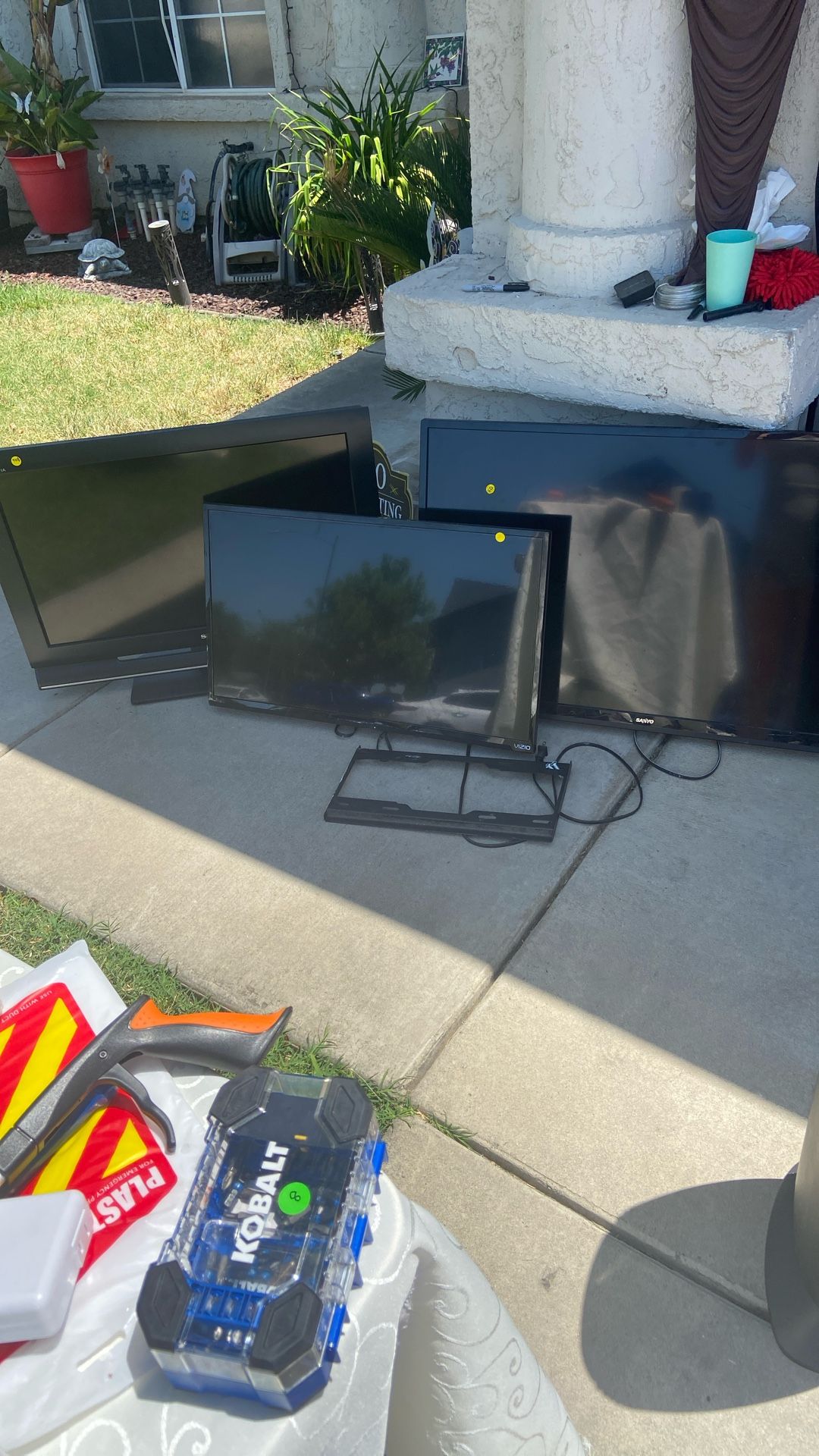 TVs