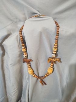 Vintage Zafari Wooded Necklace 