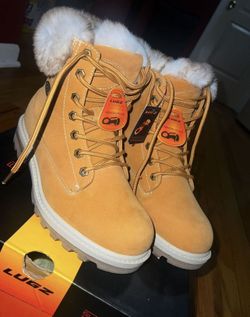 Empire Hi Fur Lugz 😻