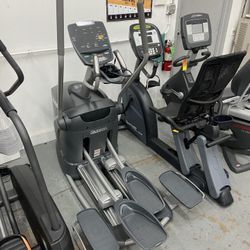 Octane Q35c Elliptical Cross Trainer w/ Cross Circuit Kit - Ellipticals For Home Gym