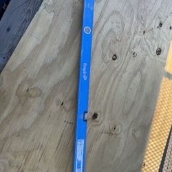 Large Extendable Level 