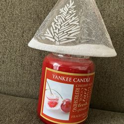 New large yankee candle and shade