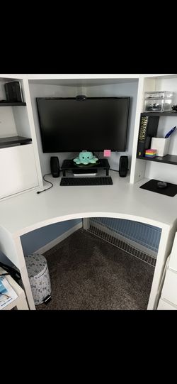 Corner Desk