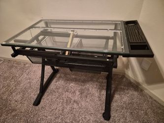 Desk NEED GONE TODAY
