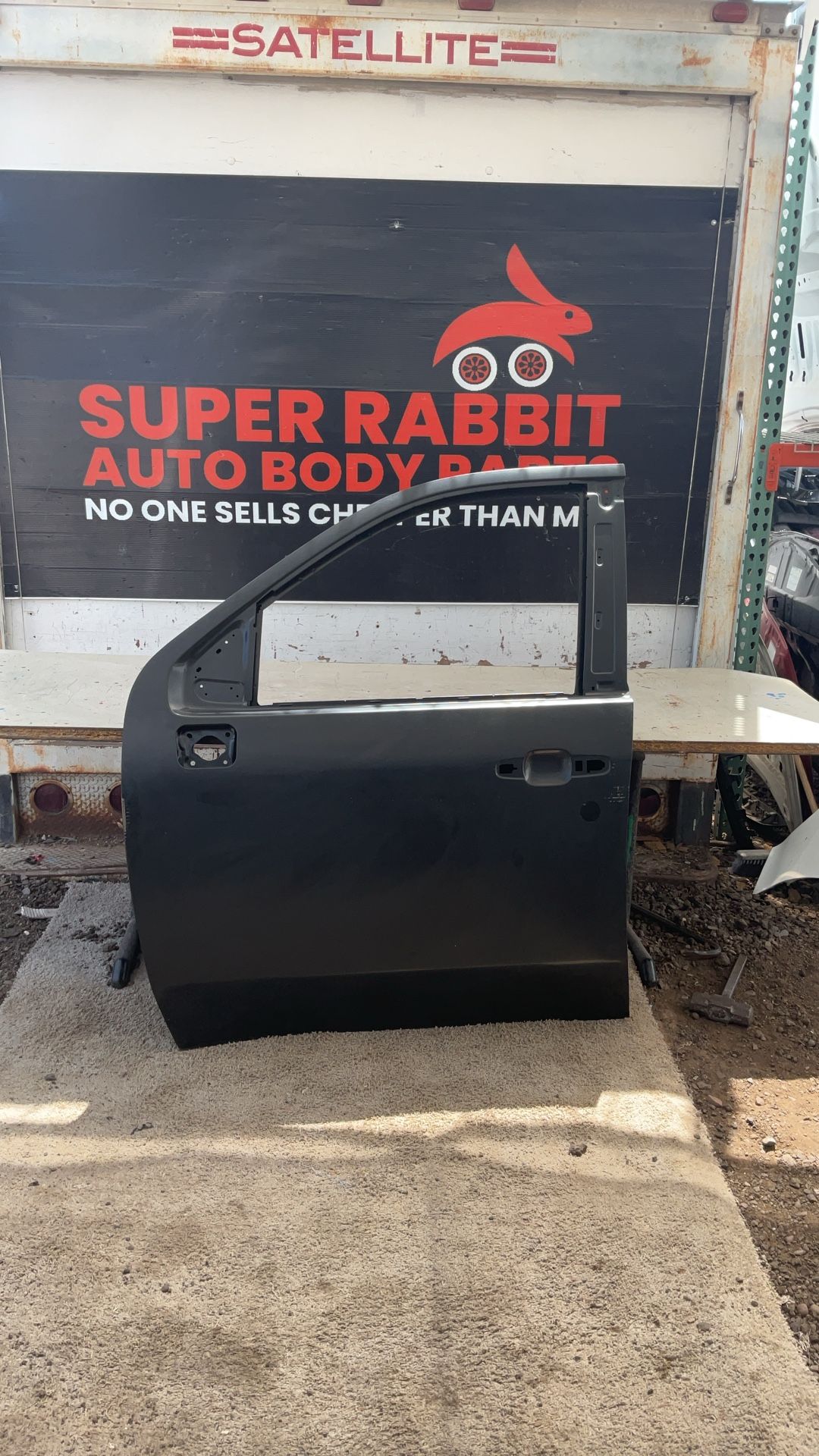 2020 Silverado Sierra HEAVY DUTY Door Front Driver OEM 2025