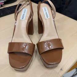 Steve Madden Lessa Cognac Patent Heels