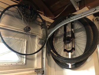 Marzocchi Bomber 29 Forks And Wheels