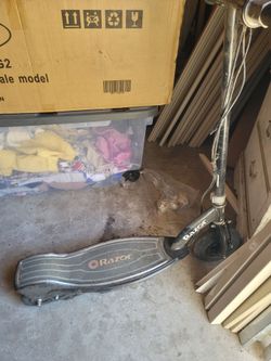 Razor scooter