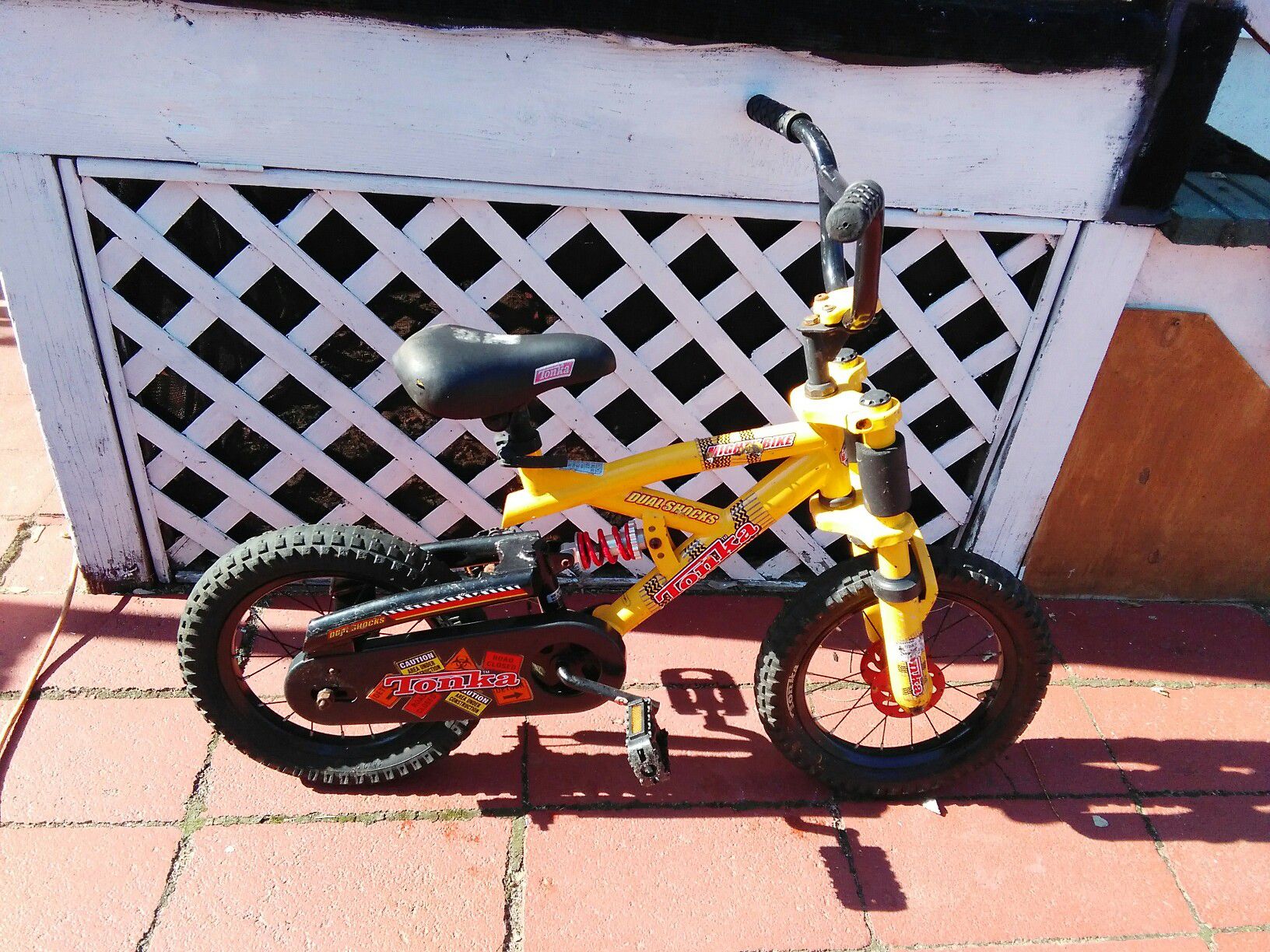 Kids child's Tonka Full Suspension Mountain Bike