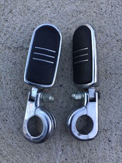 Harley highway pegs