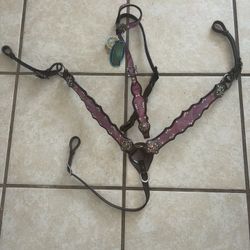Pink Rhinestone Tack Set