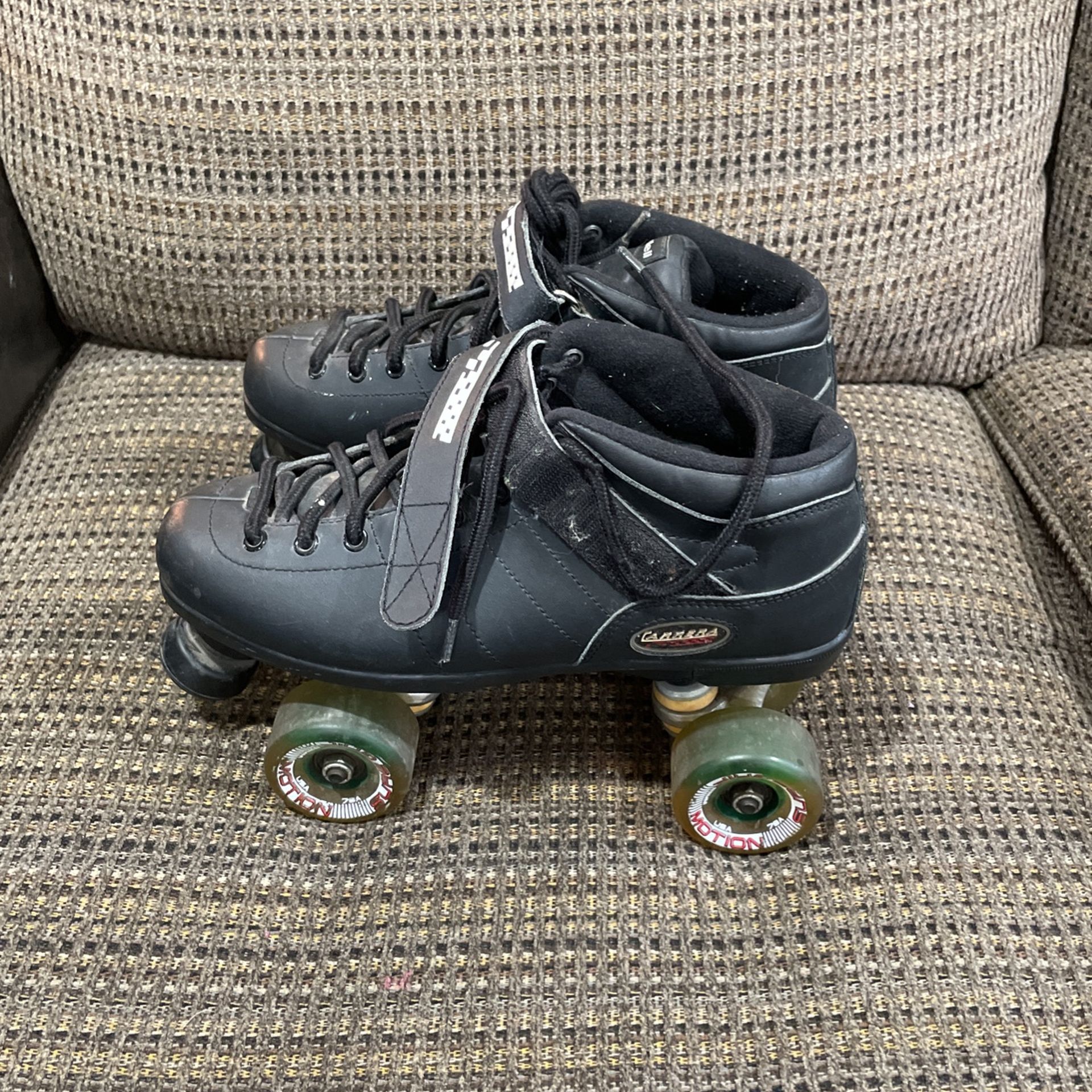 Size 9. Carrera Boots Style vintage skates.