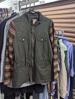 Mossimo Size Large Jacket
