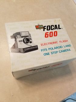 Focal 600 flash for Polaroid Land Camera