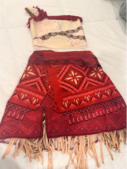 Moana costume size 7-8