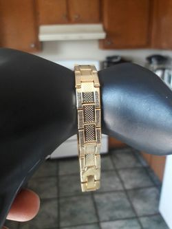 Stainless steel bracelet