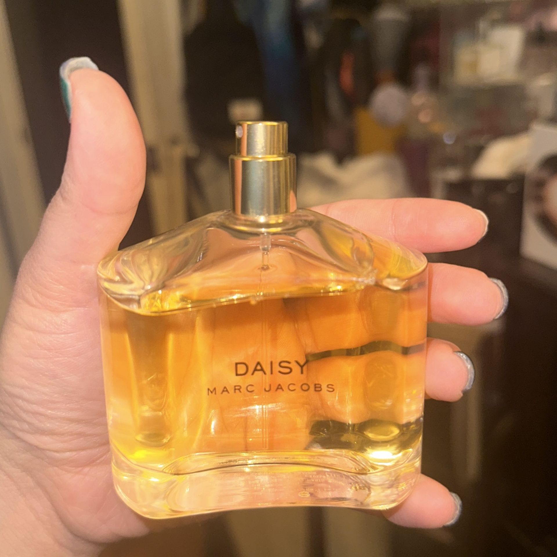 Daisy Marc Jacob’s Perfume