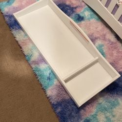 Evolur Universal Changing Tray