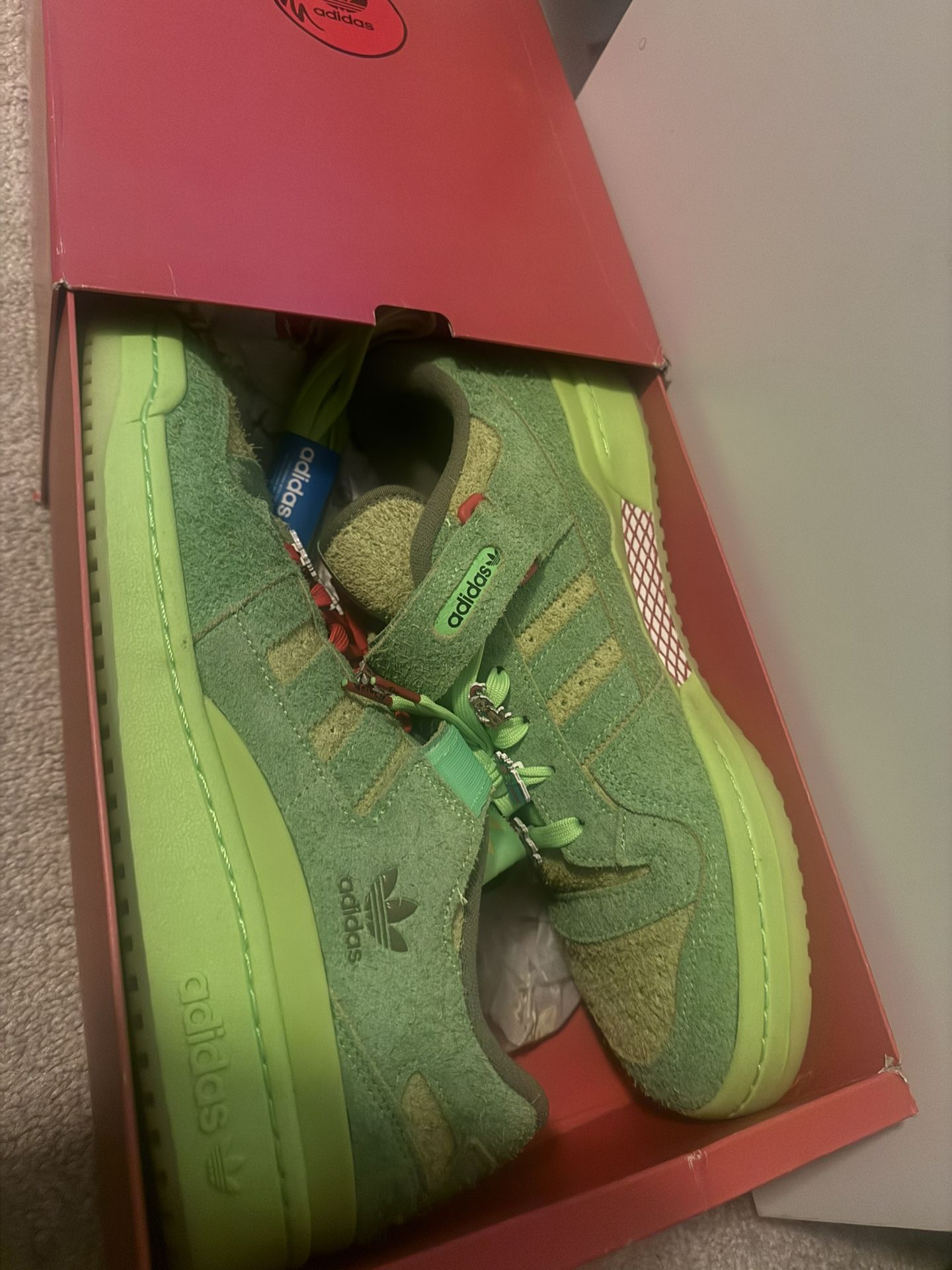 Adidas Christmas (grinch)