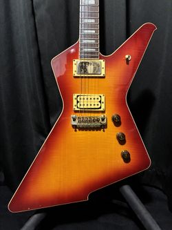 Ibanez DT-400CB (Enhanced Variant) – 1983 MIJ FujiGen – X-Series Destroyer II – Cherry Burst Flame Top
