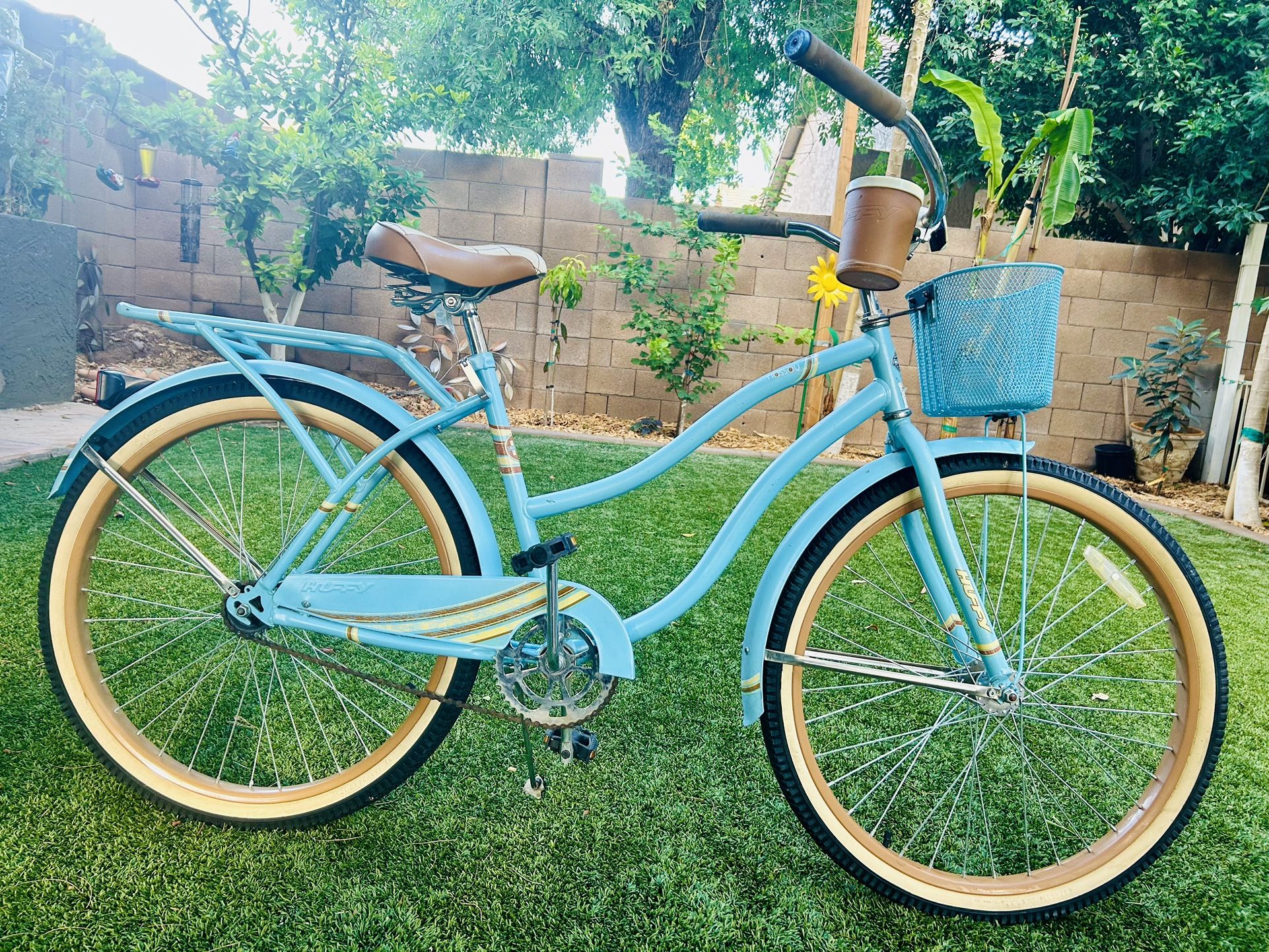 26” Womens Beach. Cruiser Bike