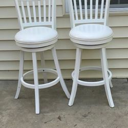 New, Price Firm, Set of 2, Woodgrove Faux Leather Swivel Barstools White – CorLiving 