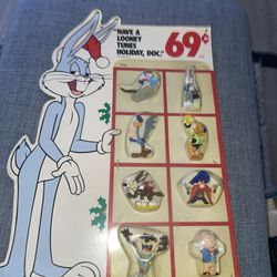 Lot of 8 Vintage Looney Tunes Christmas Ornaments Cardboard Store Display 1990