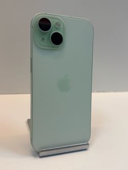 Apple iPhone 15 128gb. ( Unlocked Phone )